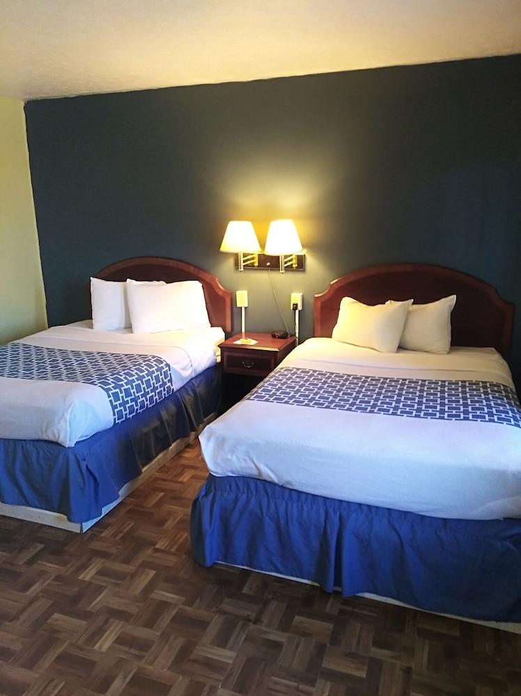 Econo Lodge Hornell Екстериор снимка